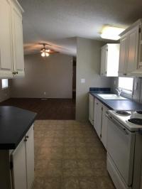 2000 Palm Harbor Country Place Mobile Home