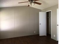 2000 Palm Harbor Country Place Mobile Home