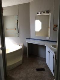 2000 Palm Harbor Country Place Mobile Home