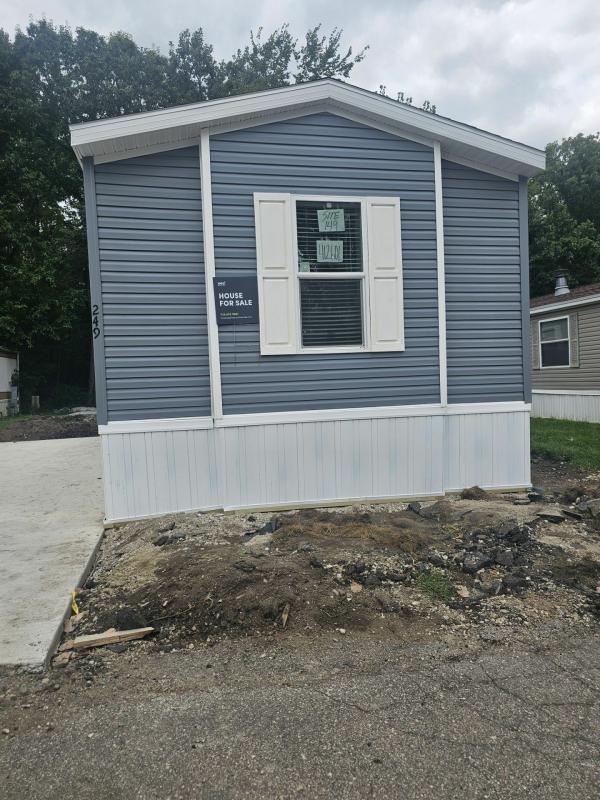 2025 Champion Dutch Aspire Mobile Home