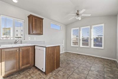 Photo 3 of 18 of home located at 38 W Prince Road #46 Tucson, AZ 85705