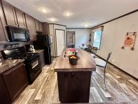 2019 CMH MANUFACTURING WEST 96PLH16763JH19 Mobile Home