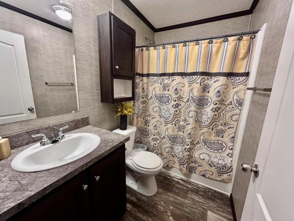 2019 CMH MANUFACTURING WEST 96PLH16763JH19 Mobile Home