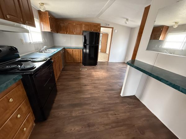 2001 Crest Ridge MILLENNIUM Mobile Home