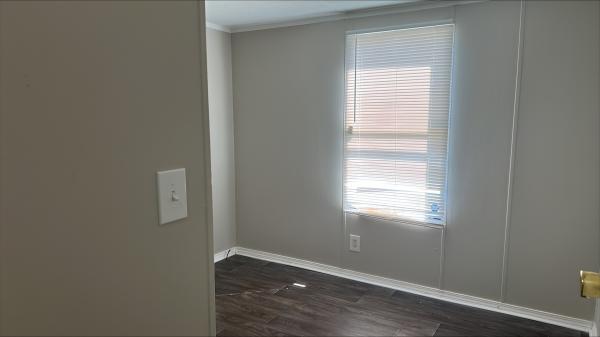 2001 OAKW  Home