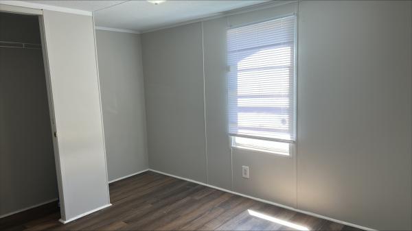 2001 OAKW  Home
