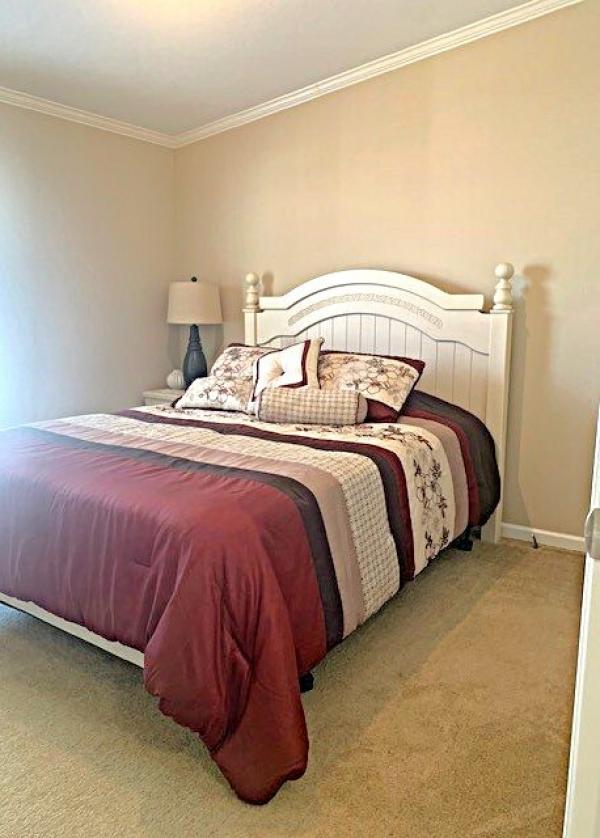 2015 Merit Manufactured Home