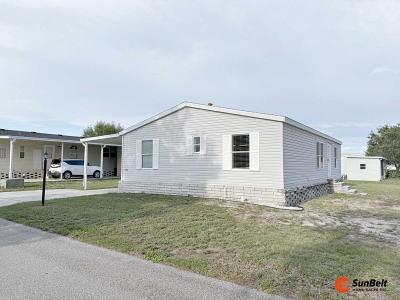 Photo 2 of 34 of home located at 158 Buckeye Ridge Drive Davenport, FL 33896