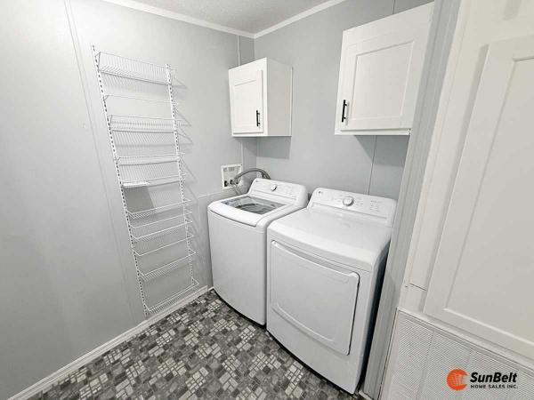 2002 Skyline Mobile Home