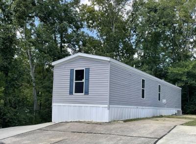 Photo 5 of 5 of home located at 1106 Lakeview Ave Alexandria, KY 41001
