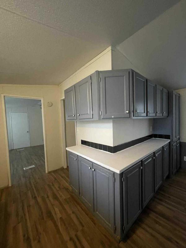 2000 Mobile Home