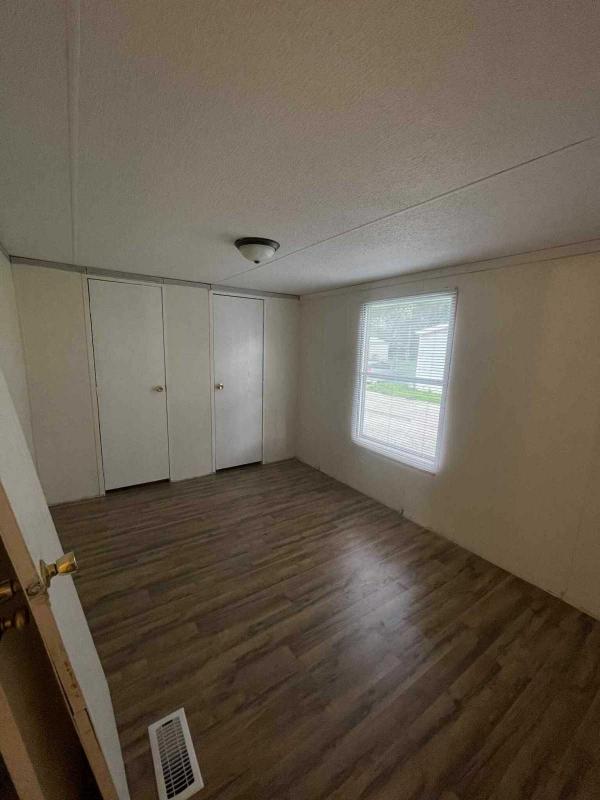 2000 Mobile Home