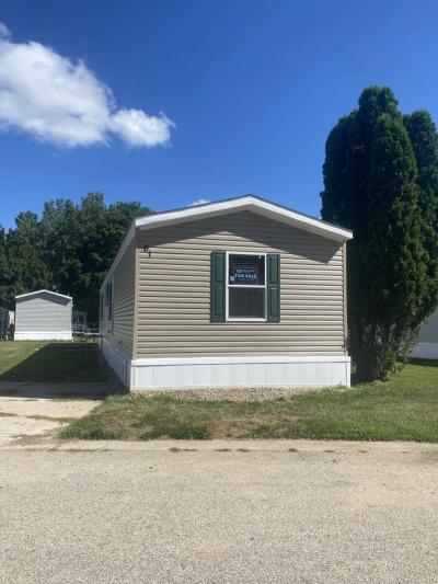 Mobile Home at 411 S Grover Ave Lot 61 Alma, MI 48801