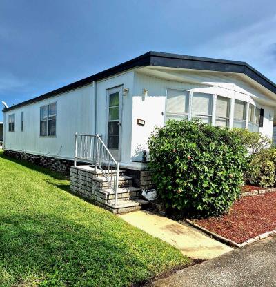 Photo 2 of 15 of home located at 9925 Ulmerton Rd. Largo, FL 33771
