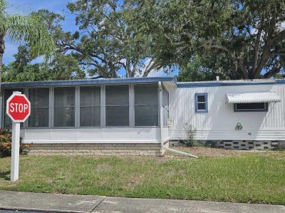 Photo 3 of 28 of home located at 9925 Ulmerton Rd., #101Q Largo, FL 33771