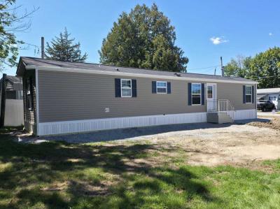 Photo 2 of 21 of home located at 31 Windbrook Dr Auburn, MA 01501