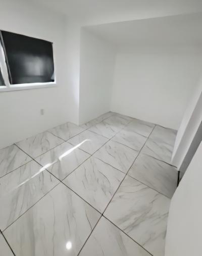 Photo 6 of 23 of home located at 6900 Ulmerton Rd Largo, FL 33771