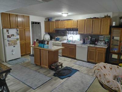 Photo 5 of 12 of home located at 2434 Carl Ct Wixom, MI 48393
