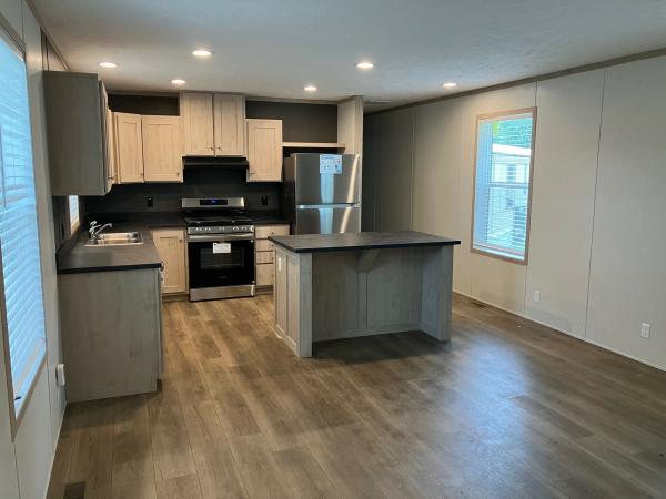 2025 CMH Manufacturing West, Inc. mobile Home