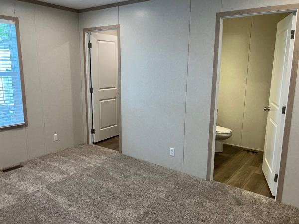 2025 CMH Manufacturing West, Inc. mobile Home