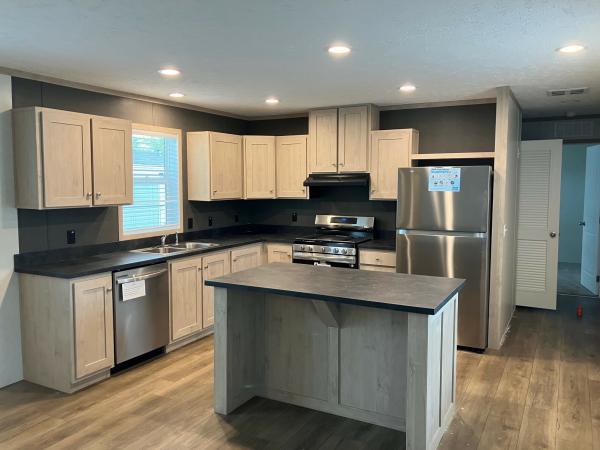 2025 CMH Manufacturing West, Inc. mobile Home