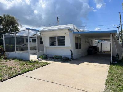 Mobile Home at 11630 Hamlin Boulevard, Lot 121 Largo, FL 33774