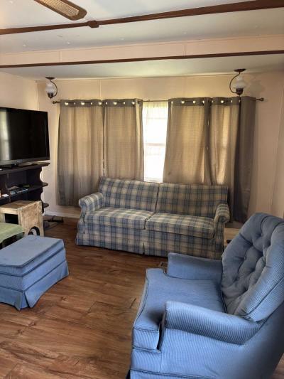 Photo 3 of 18 of home located at 574 Falcon Blvd Lakeland, FL 33815