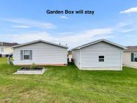 2002 Fairmont Porch Windsor Limited Manufactured Home