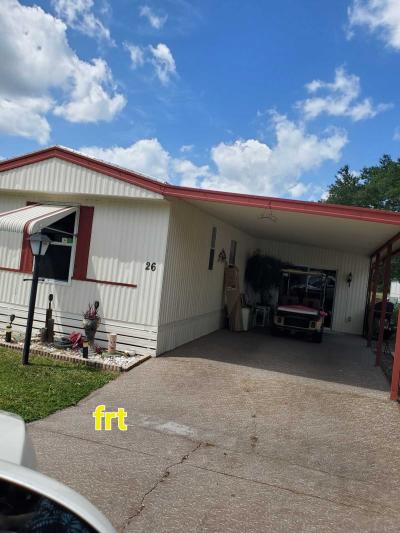 Photo 3 of 42 of home located at 26 Leisure Dr. Central Leisure Lake Auburndale, FL 34823
