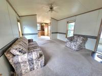 1997 Pine Grove Manufactured Home