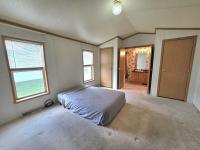 1997 Pine Grove Manufactured Home