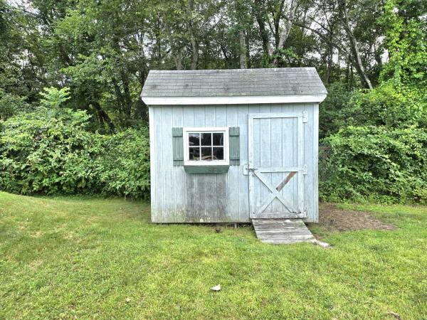 1997 Pine Grove Manufactured Home