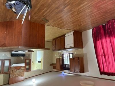 Photo 3 of 10 of home located at 3907 E Hayward Rd Rr Waukomis, OK 73773