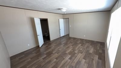 Photo 5 of 22 of home located at 2272 Austin Highway San Antonio, TX 78218