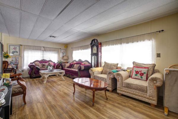 1973 Great Lakes Manufactured Home