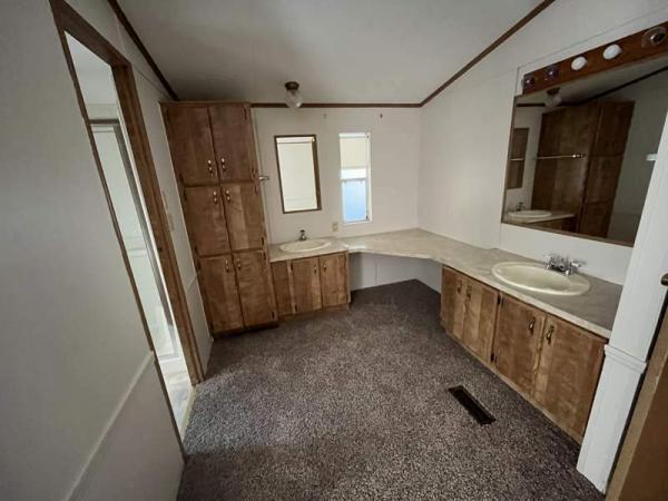 1986 Redman Manufactured Home