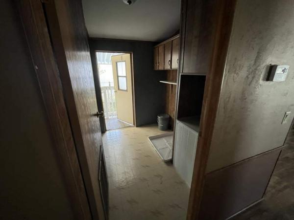 1986 Redman Manufactured Home