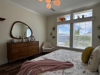 Photo 5 of 18 of home located at 2642 Pier Drive Ruskin, FL 33570