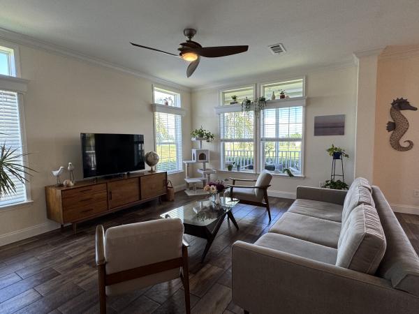 2019 Champion Mobile Home