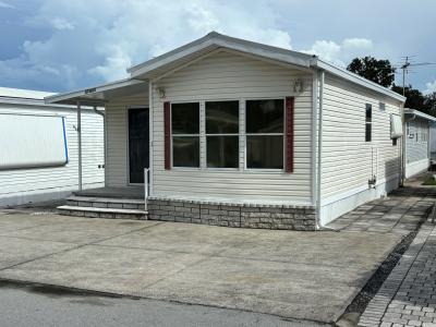 Photo 2 of 12 of home located at 37635 Birchcrest Lane Zephyrhills, FL 33541
