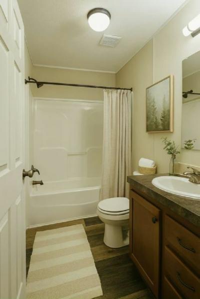 Photo 5 of 10 of home located at 1757 Jolly Ave Apopka, FL 32712