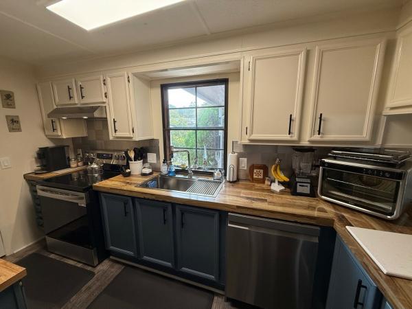 1984 CRAF 48224 Mobile Home