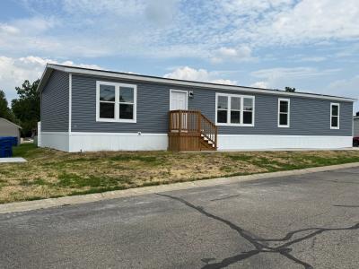 Photo 5 of 7 of home located at 291 Joy White Lake, MI 48386