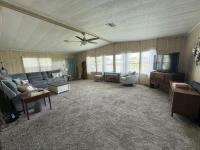 1985 TRAD Manufactured Home