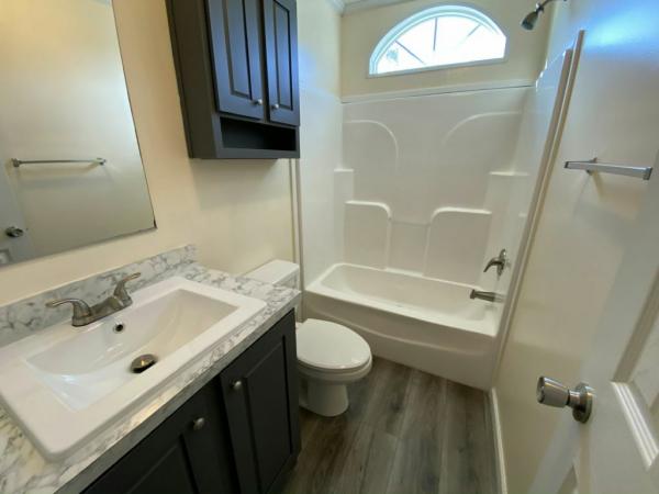 2021 Clayton THE DRAYTON Manufactured Home