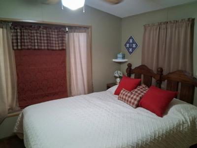 Photo 5 of 6 of home located at 9267 Us Highway 98 Dade City, FL 33525