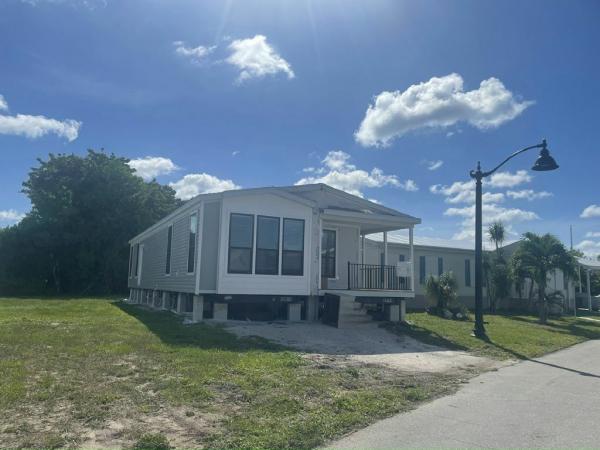 2025 Skyline - Ocala Seaside Mobile Home