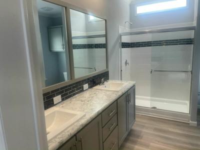 Photo 4 of 20 of home located at 6910 42nd Trail N # 733 Riviera Beach, FL 33404