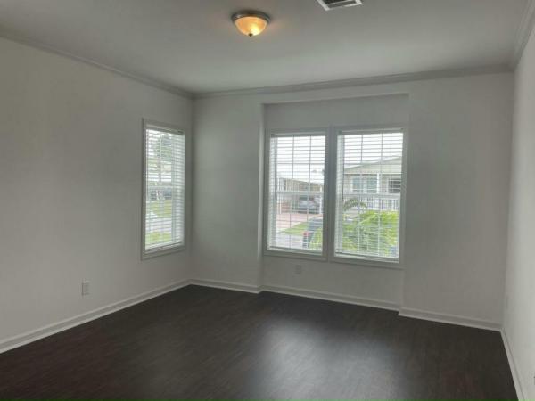 2025 Skyline - Ocala Bayshore Mobile Home