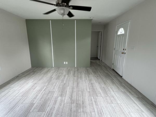 2021 Champion 244 NWS-F-27603  Home